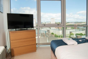 CityViews Apartment-City Centre-FreeParking